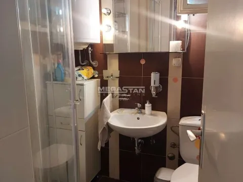 Izdavanje, trosoban stan, 70m², Novi Beograd Blok 23, Novi Beograd Sve Podlokacije - image 10