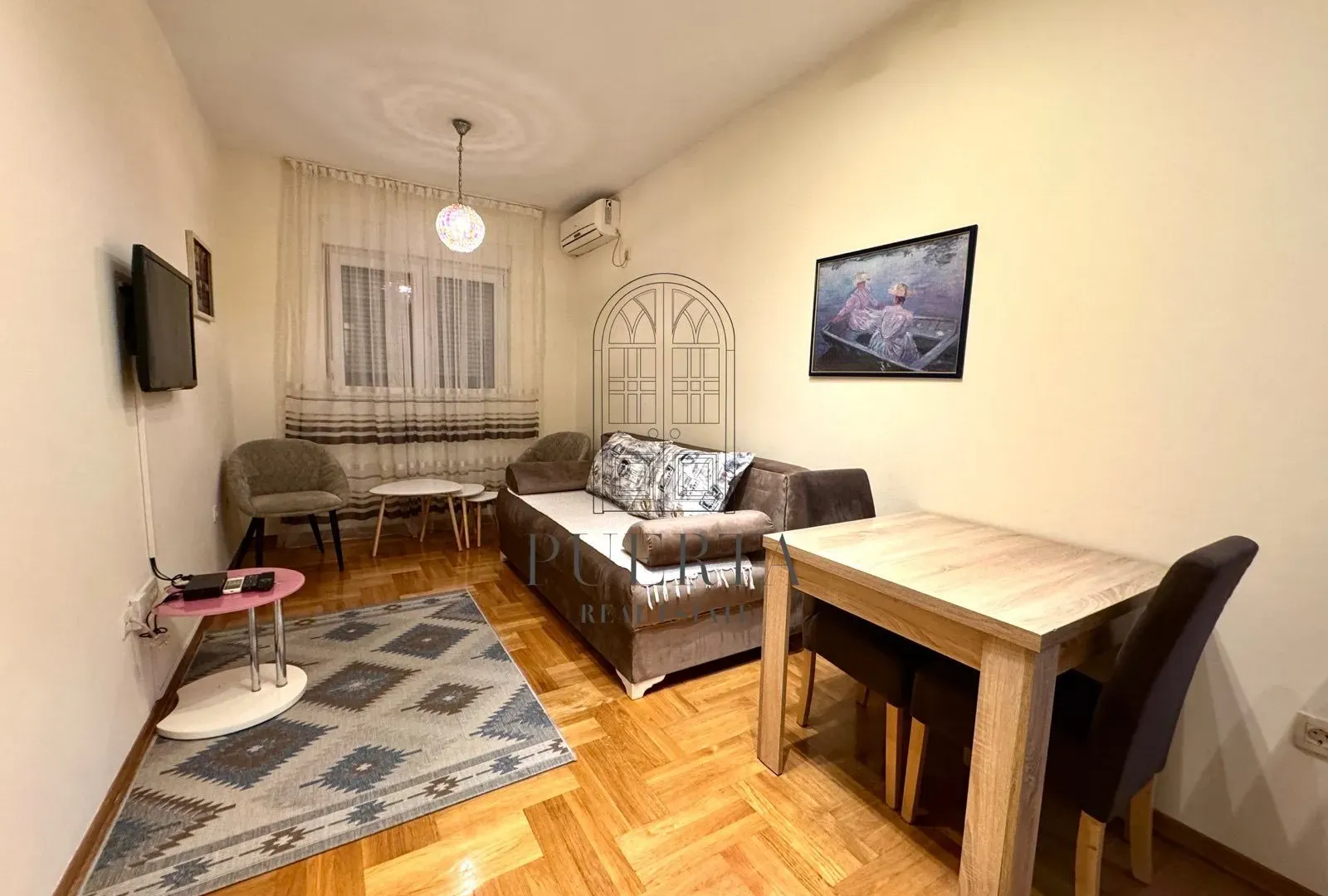 Izdavanje, garsonjera, 25m², Pobrežje, Podgorica