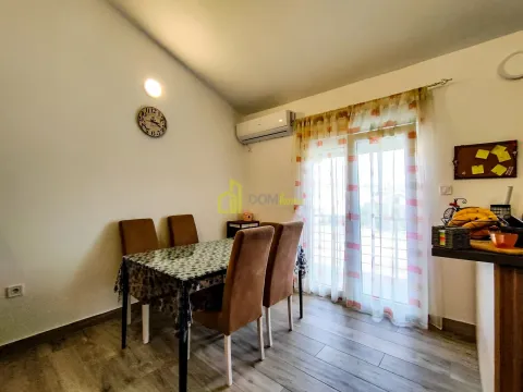 Prodaja, kuća, 160m², Donja Gorica, Podgorica - image 19