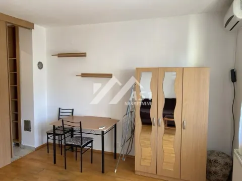 Izdavanje, stan, 30m², Grbavica, Novi Sad Sve Podlokacije - image 2