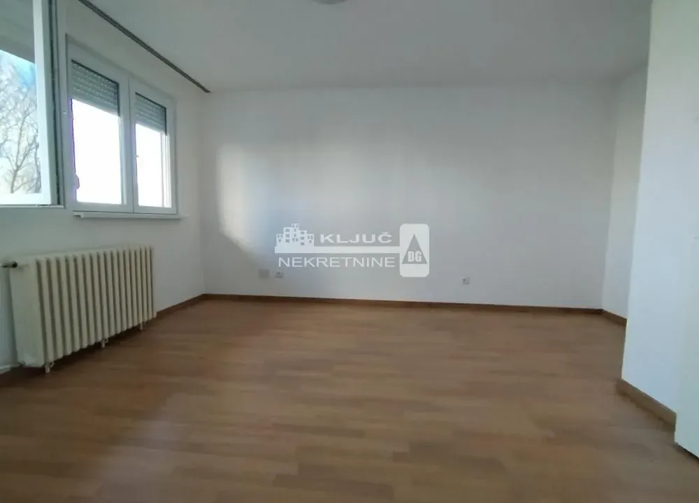 Sale, two bedroom apartment, 34m², Novi Beograd Blok 2, Novi Beograd Sve Podlokacije