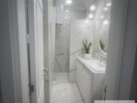 Rent, three bedroom apartment, 70m², Savski Venac, Beograd - image 7