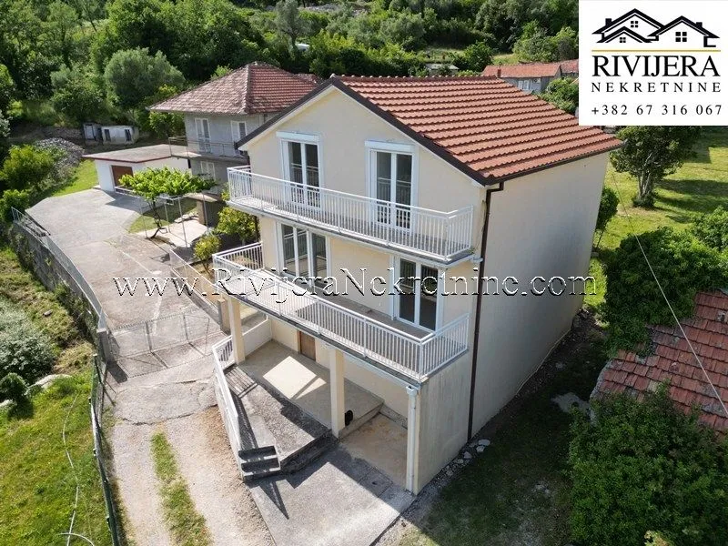 Prodaja, kuća, 145m², Baošići, Herceg Novi