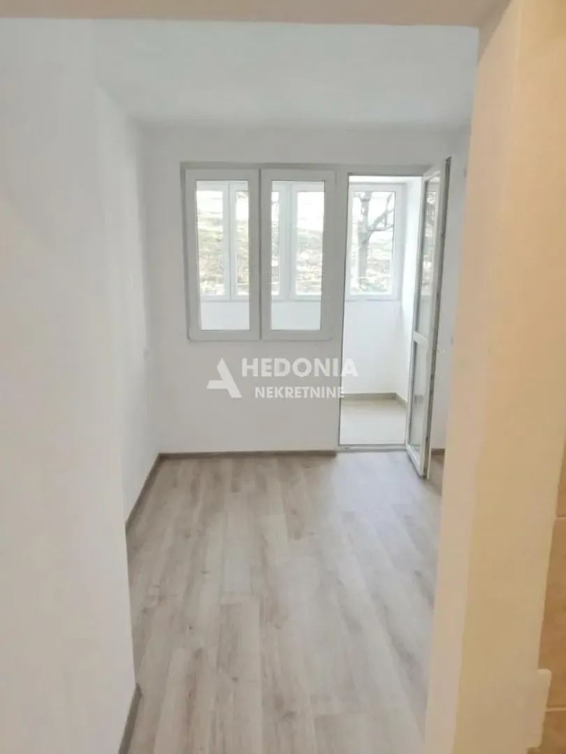 Prodaja, jednosoban stan, 45m², Karaburma, Palilula Sve Podlokacije