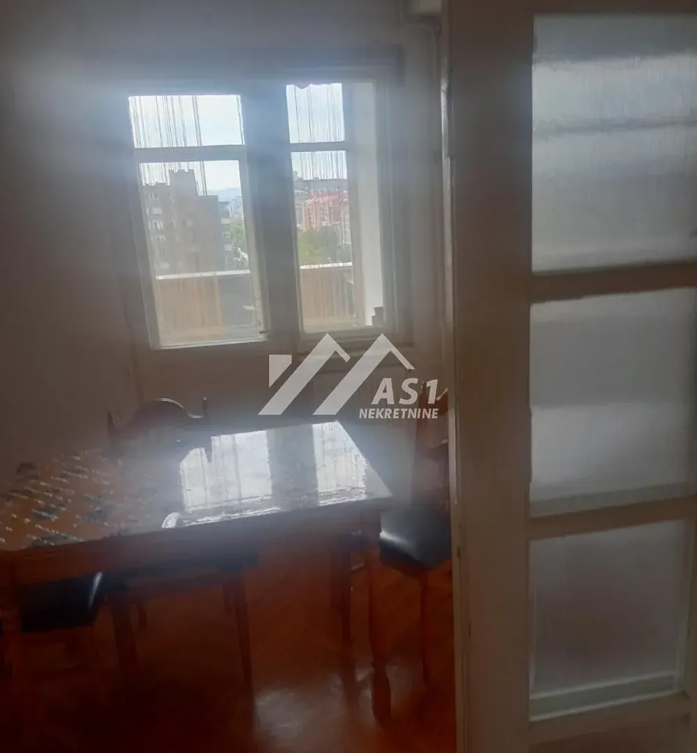 Izdavanje, trosoban stan, 78m², Bulevar Oslobodjenja, Novi Sad Sve Podlokacije