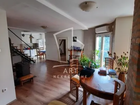 Sale, five bedroom apartment, 126m², Zvezdara, Zvezdara Sve Podlokacije - image 9