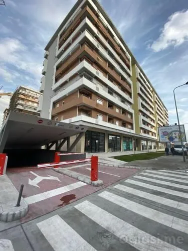 Rent, parking/garage, 13m², New City, Podgorica