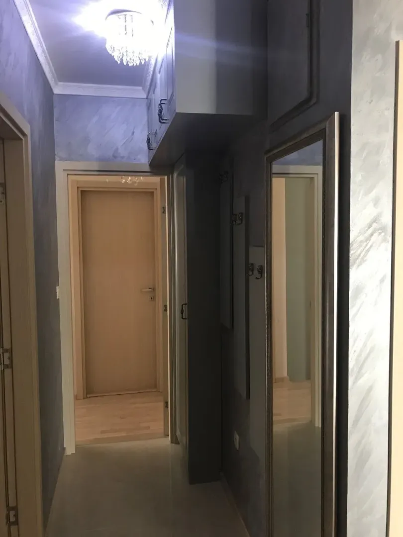 Izdavanje, četvorosoban stan, 100m², City Kvart, Podgorica