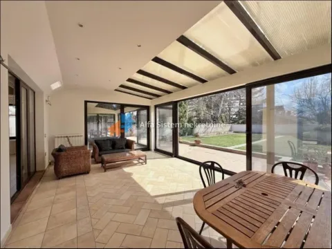 Rent, house, 300m², Čukarica, Beograd - image 3