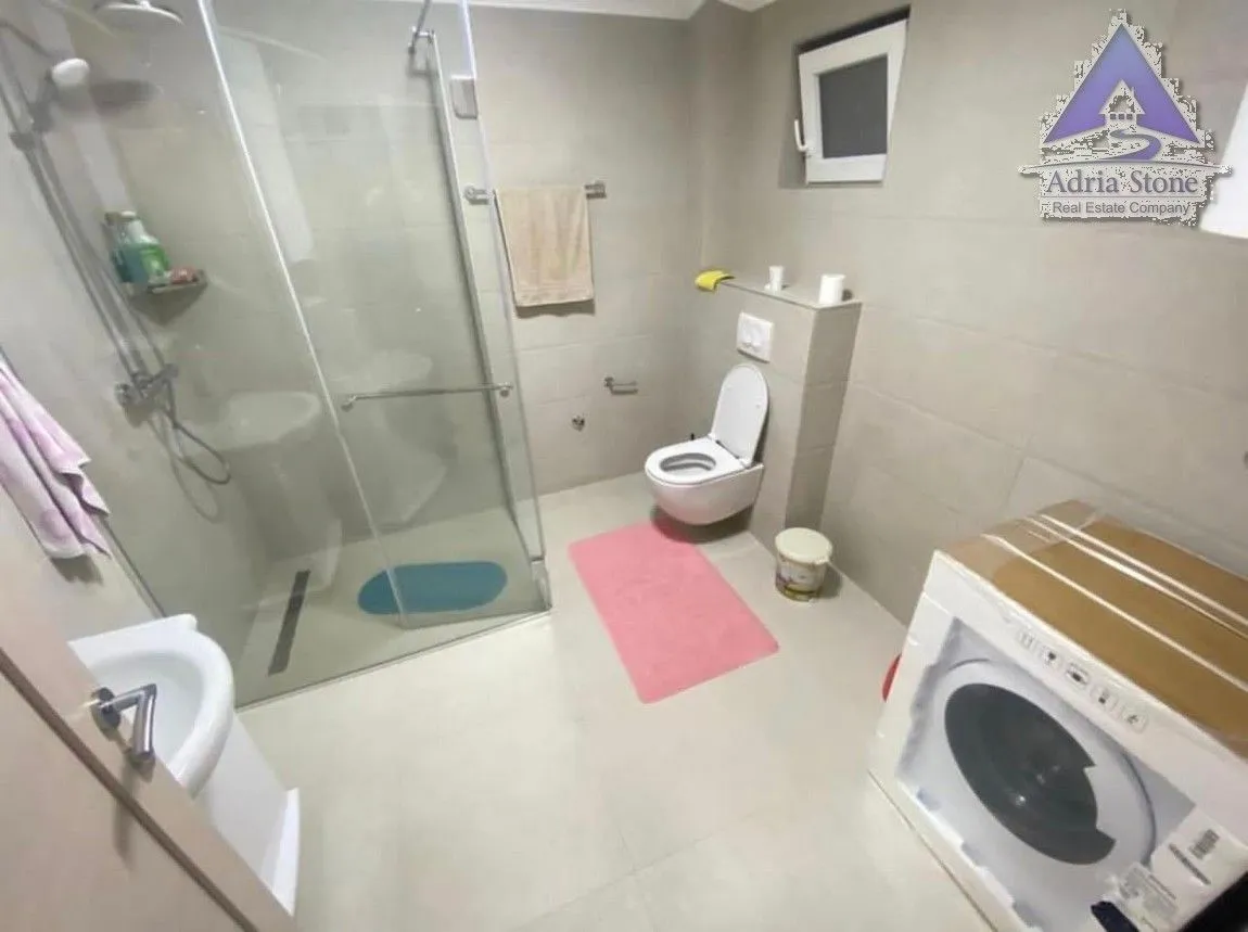 Prodaja, kuća, 250m², Zagora, Kotor