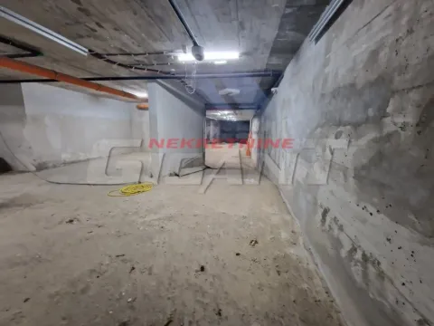 Prodaja, parking/garaža, 210m², Zemun Gornji Grad, Zemun Sve Podlokacije - image 5