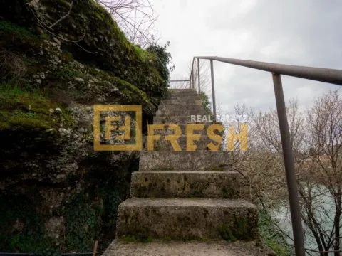 Prodaja, kuća, 150m², Stara Varoš, Podgorica - image 13