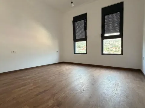 Sale, one bedroom apartment, 56m², Čeluga, Bar - image 8