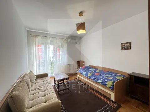 Rent, two bedroom apartment, 67m², Centar, Podgorica - image 10