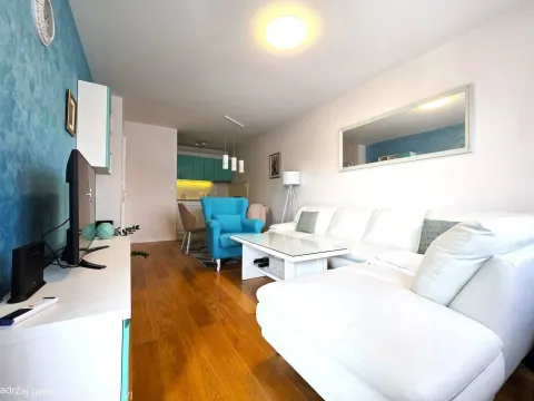 Rent, apartment, 49m², Central Point, Podgorica - image 3