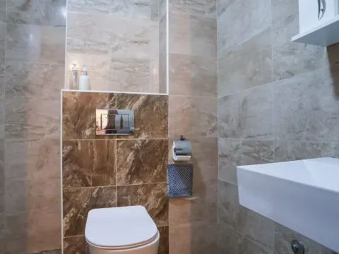 Sale, two bedroom apartment, 40m², Budva, Crna Gora - image 13