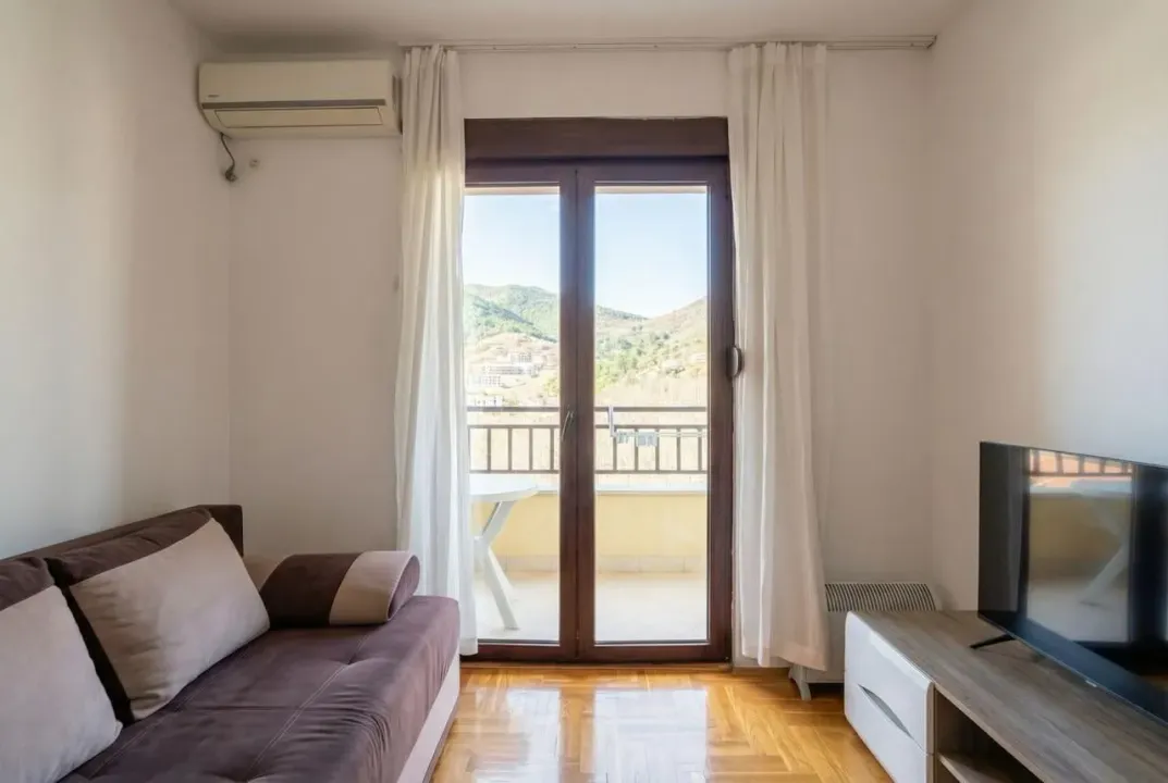 Daily-rent, two bedroom apartment, 43m², Budva, Crna Gora
