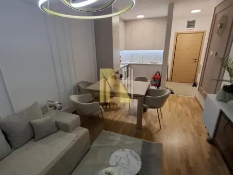 Izdavanje, trosoban stan, 59m², Avijatičarsko naselje, Novi Sad Sve Podlokacije - image 2