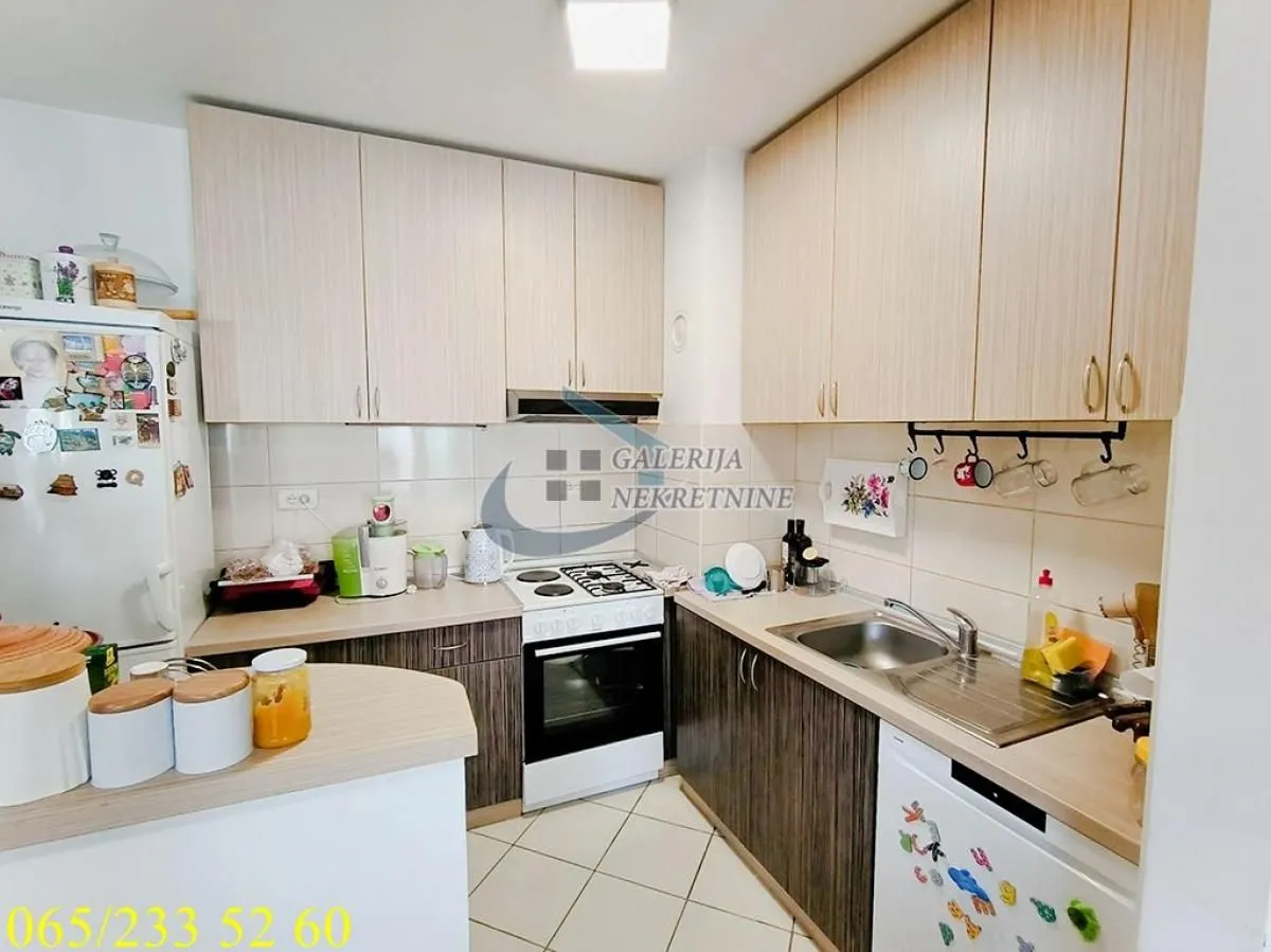 Prodaja, trosoban stan, 84m², Voždovac Sve Podlokacije, Beograd