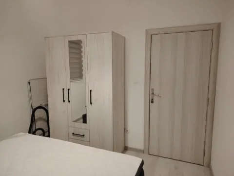 Izdavanje, jednosoban stan, 45m², Šušanj, Bar - image 5