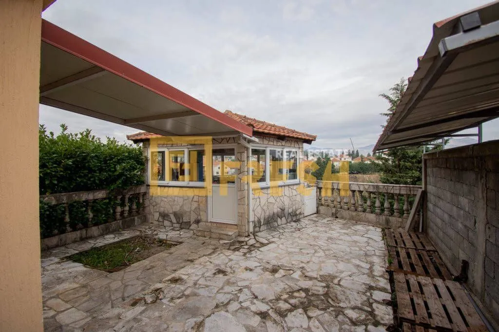Rent, house, 200m², Konik, Podgorica