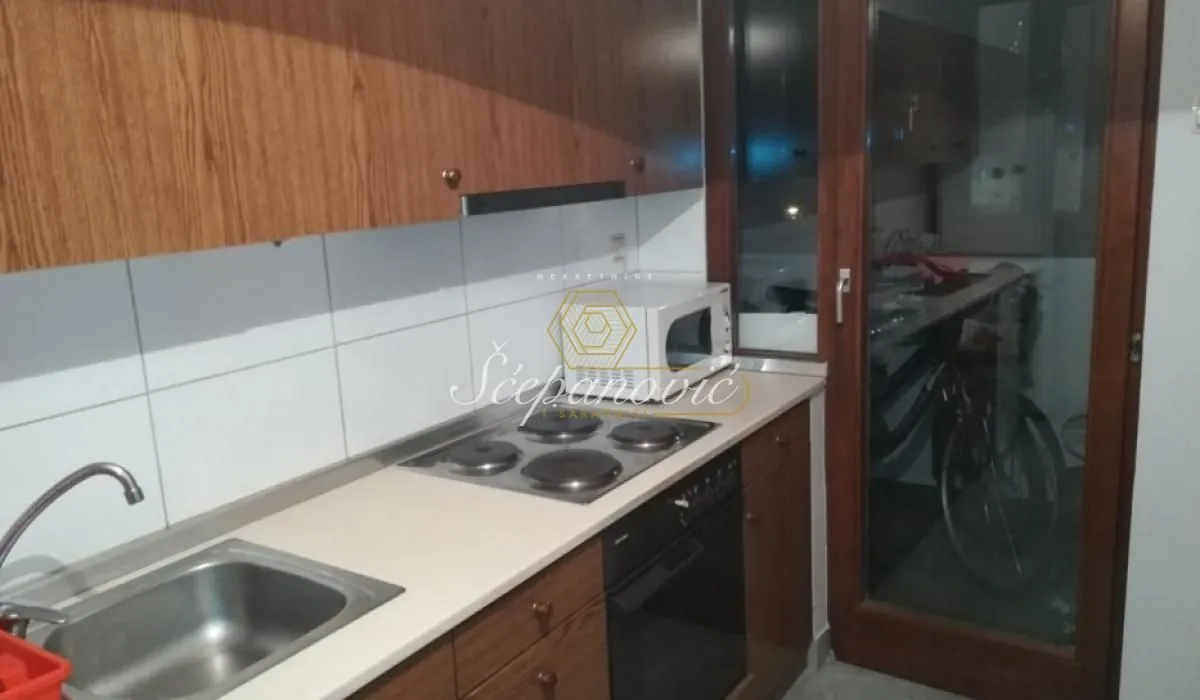 Prodaja, dvosoban stan, 63m², Grbavica, Novi Sad Sve Podlokacije