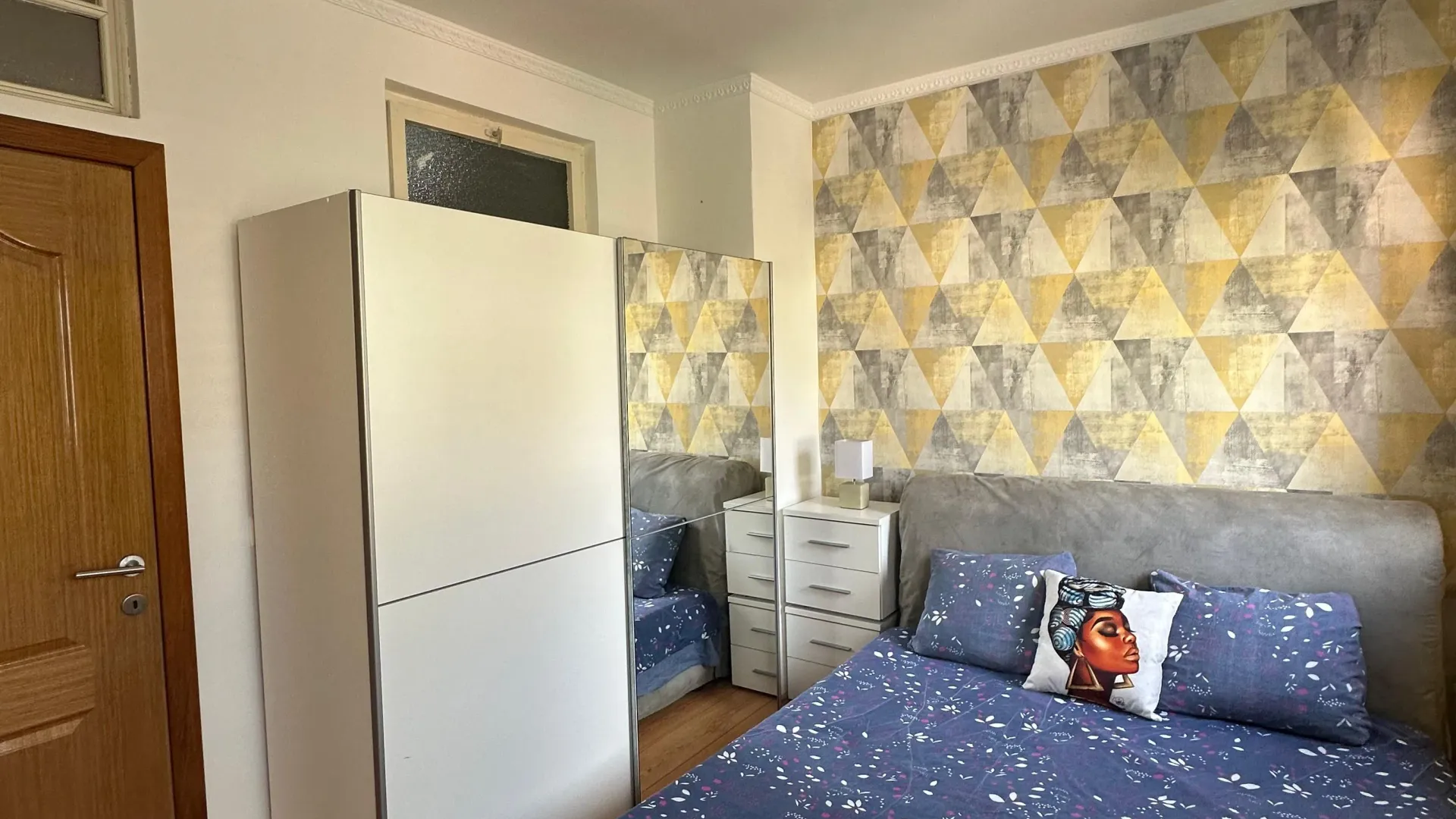 Rent, one bedroom apartment, 57m², Centar, Tivat