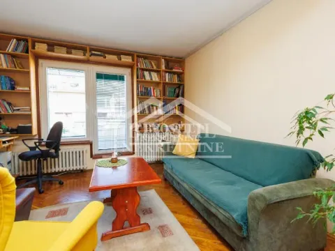 Prodaja, četvorosoban stan, 84m², Gundulićev Venac, Beograd - image 4