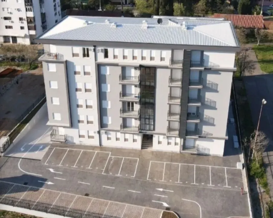 Izdavanje, jednosoban stan, 42m², Zabjelo, Podgorica