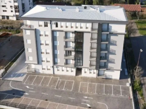 Izdavanje, jednosoban stan, 42m², Zabjelo, Podgorica