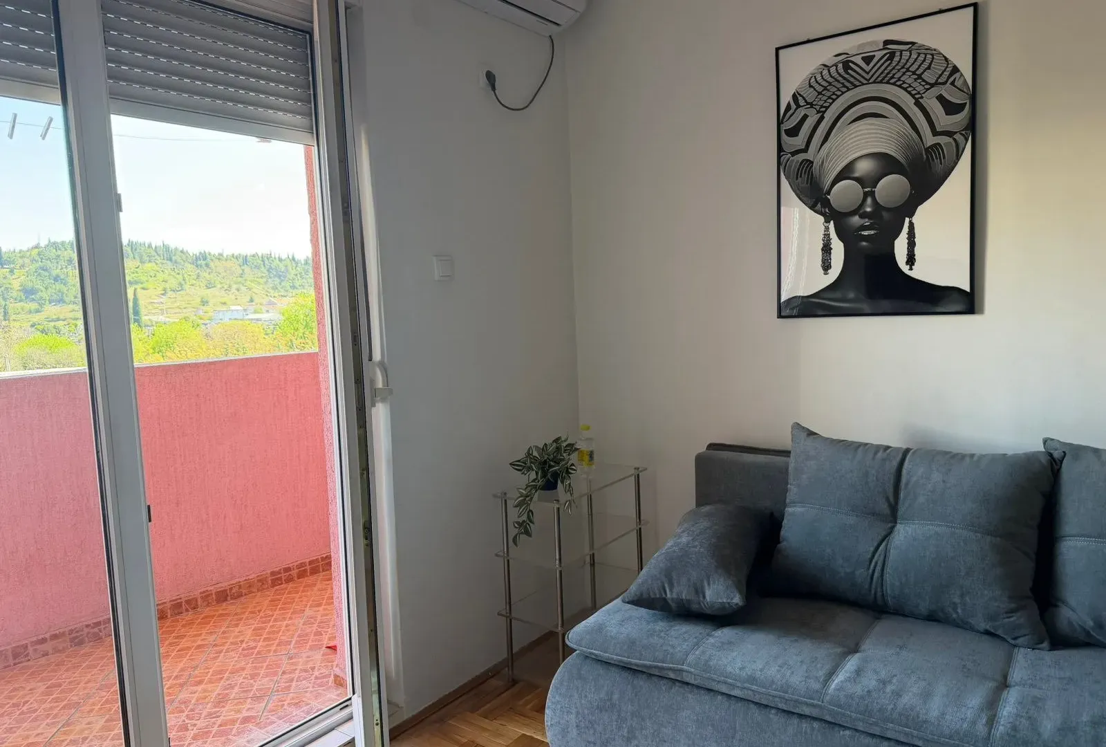 Rent, studio apartment, 28m², Zabjelo, Podgorica