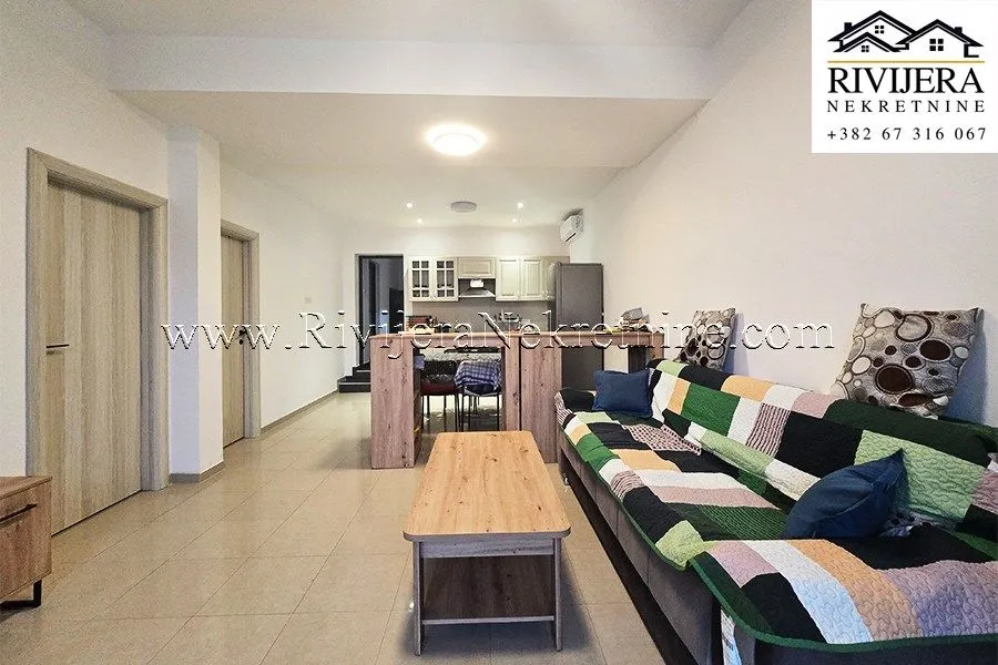 Prodaja, kuća, 240m², Radovići, Tivat