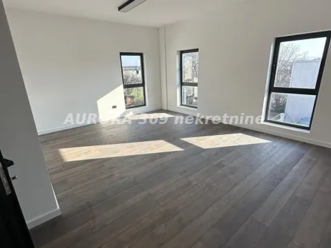Sale, office space, 600m², Klisa, Novi Sad Sve Podlokacije - image 5