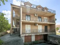 Sale, house, 385m², Donja Gorica, Podgorica - image 1