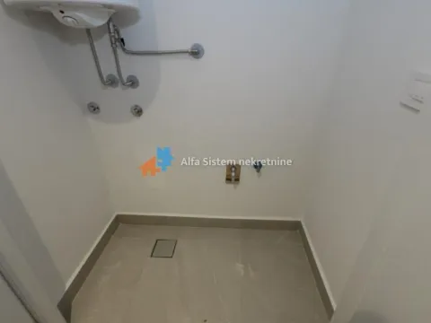 Izdavanje, stan, 78m², Savski Venac, Beograd - image 6