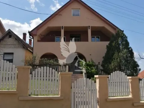 Prodaja, kuća, 240m², Mali Požarevac, Sopot - image 19