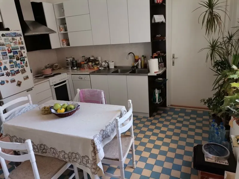 Prodaja, četvorosoban stan, 115m², Stari Grad, Beograd
