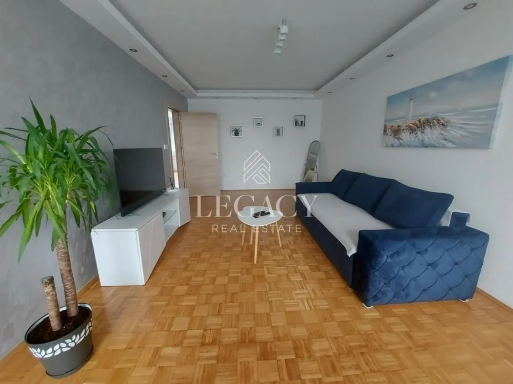 Rent, two bedroom apartment, 70m², Novi Beograd Sve Podlokacije, Beograd