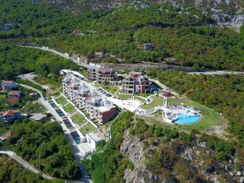 Prodaja, dvosoban stan, 84m², Morinj, Kotor - image 16