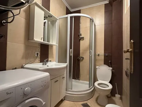 Rent, two bedroom apartment, 75m², Centar, Tivat - image 9