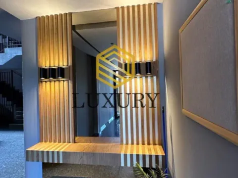 Izdavanje, jednosoban stan, 56m², City Kvart, Podgorica - image 12