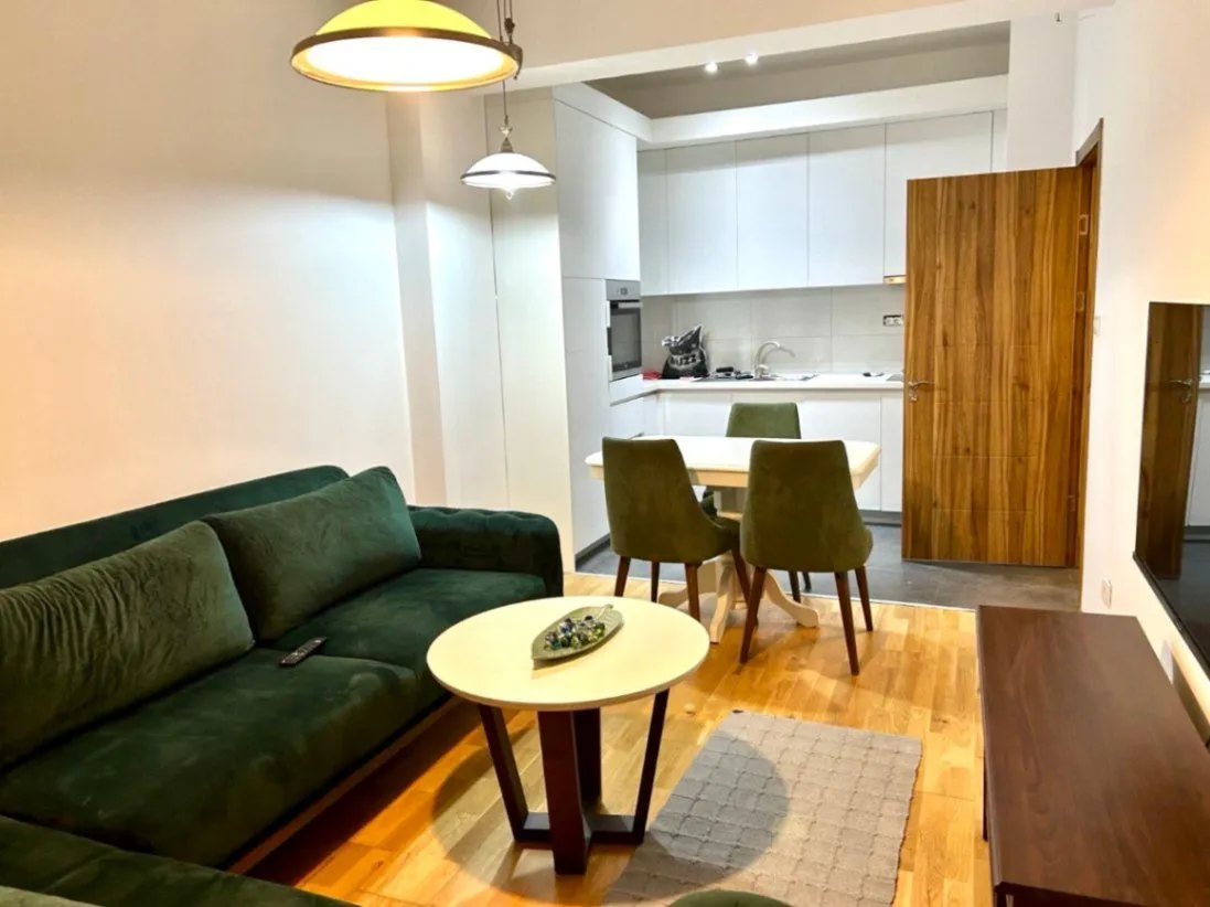 Izdavanje, dvosoban stan, 60m², Ljubović, Podgorica