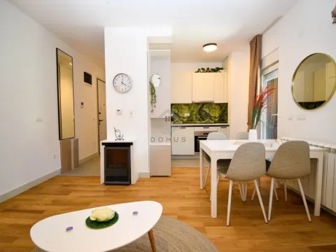 Sale, one bedroom apartment, 42m², Kolašin, Crna Gora - image 4