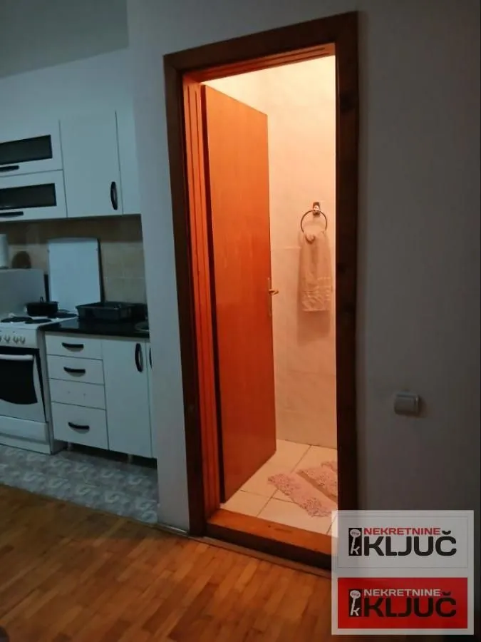 Prodaja, dvosoban stan, 46m², Grbavica, Novi Sad Sve Podlokacije