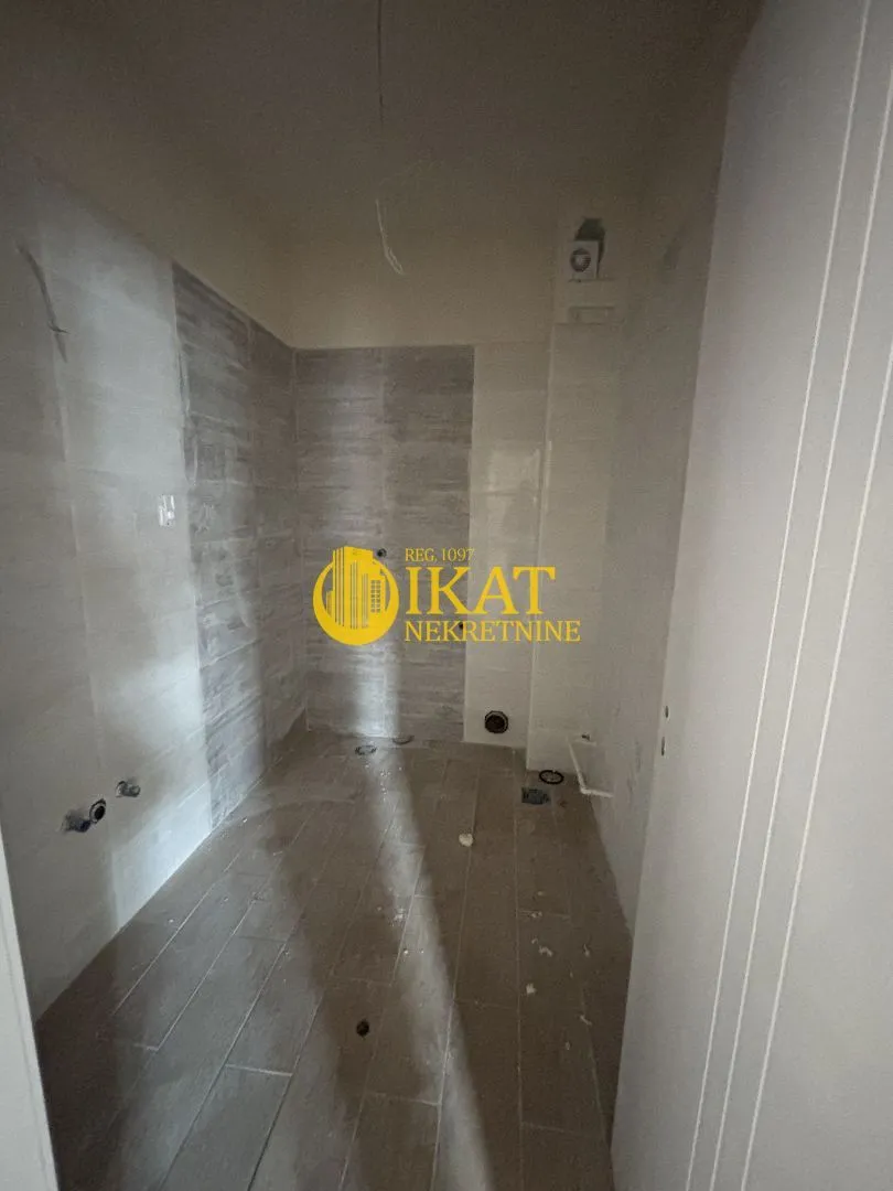 Prodaja, dvosoban stan, 62m², Batajnica, Beograd