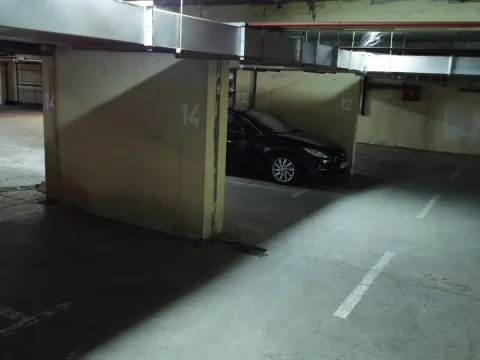 Izdavanje, parking/garaža, 15m², Blok 9, Podgorica - image 5