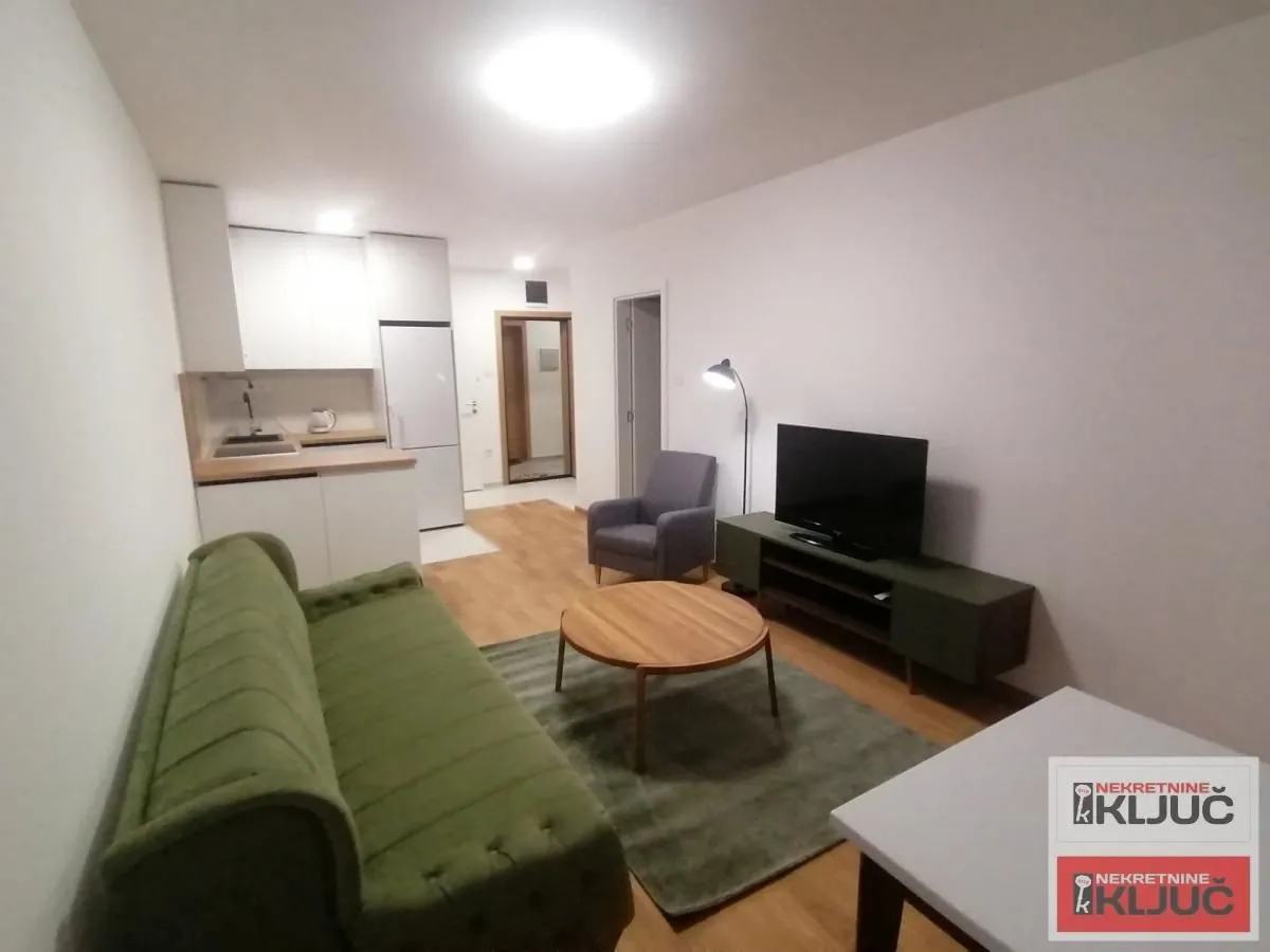 Izdavanje, dvosoban stan, 47m², Telep, Novi Sad Sve Podlokacije