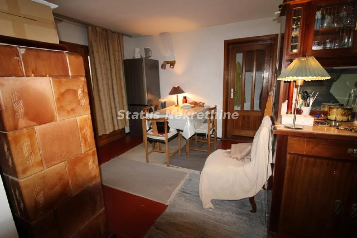 Prodaja, kuća, 134m², Sremska Kamenica, Petrovaradin