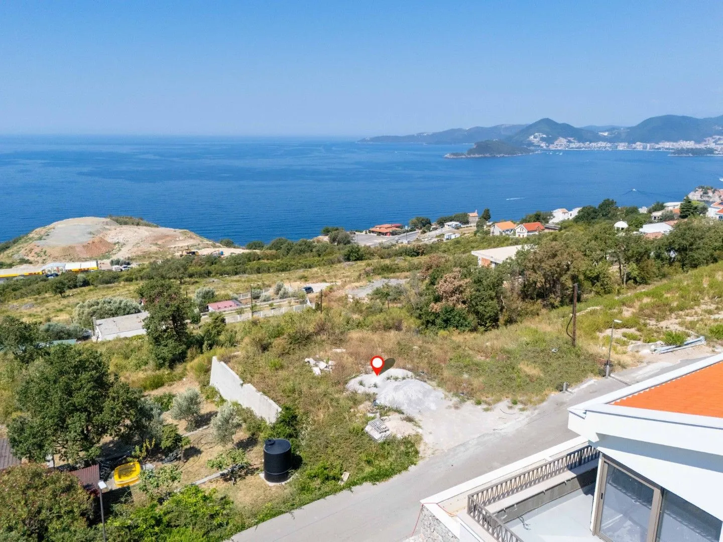 Prodaja, plac, 730m², Blizikuće, Budva