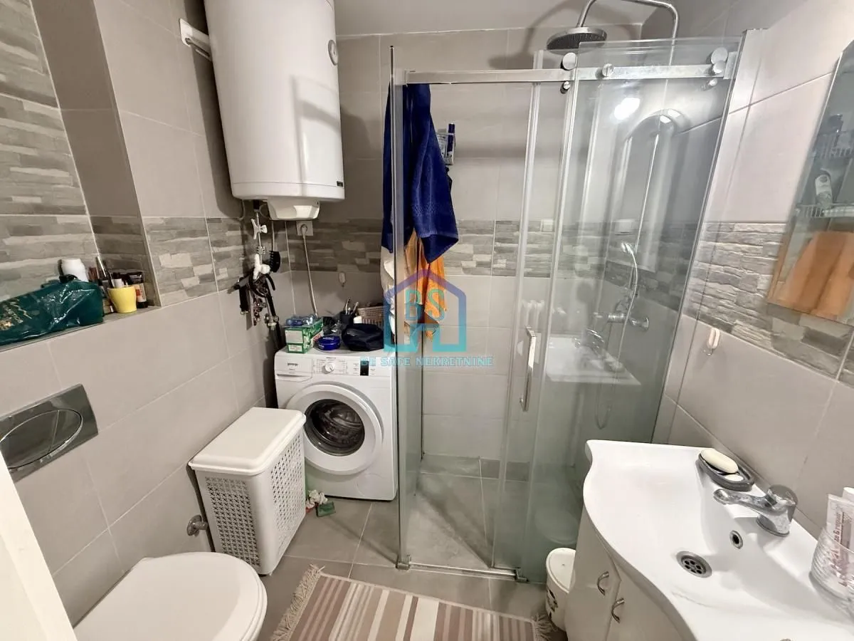 Prodaja, trosoban stan, 71m², Detelinara, Novi Sad Sve Podlokacije